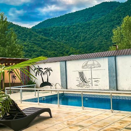 Qafqaz Family Chalet Villa Gabala Bagian luar foto